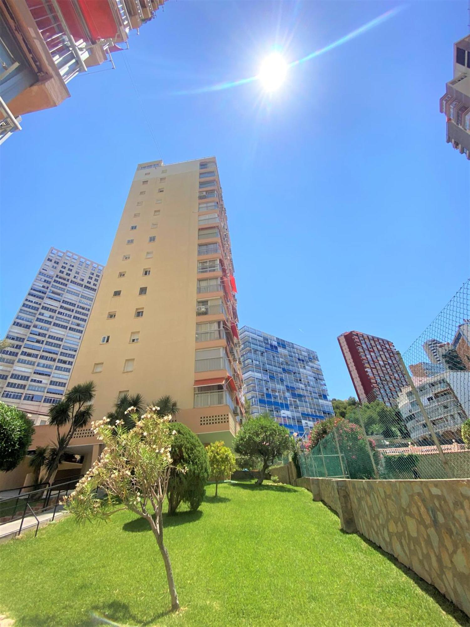 Carabelas Apartments Μπένιντορμ Εξωτερικό φωτογραφία